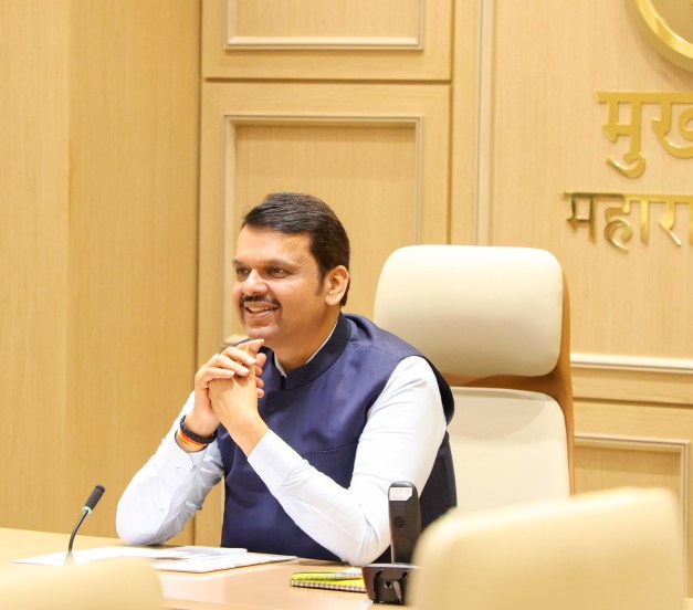 Devendra Fadnavis in Mantralay