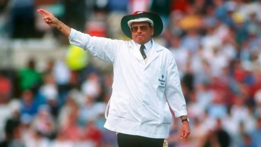 umpire Dickie Bird umpire Dickie Bird