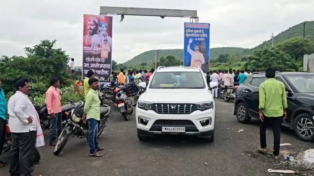 Tension between two groups over billboard in Dharur taluka beed news
