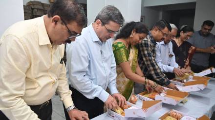 Diwali snack boxes from Dombivli for border soldiers