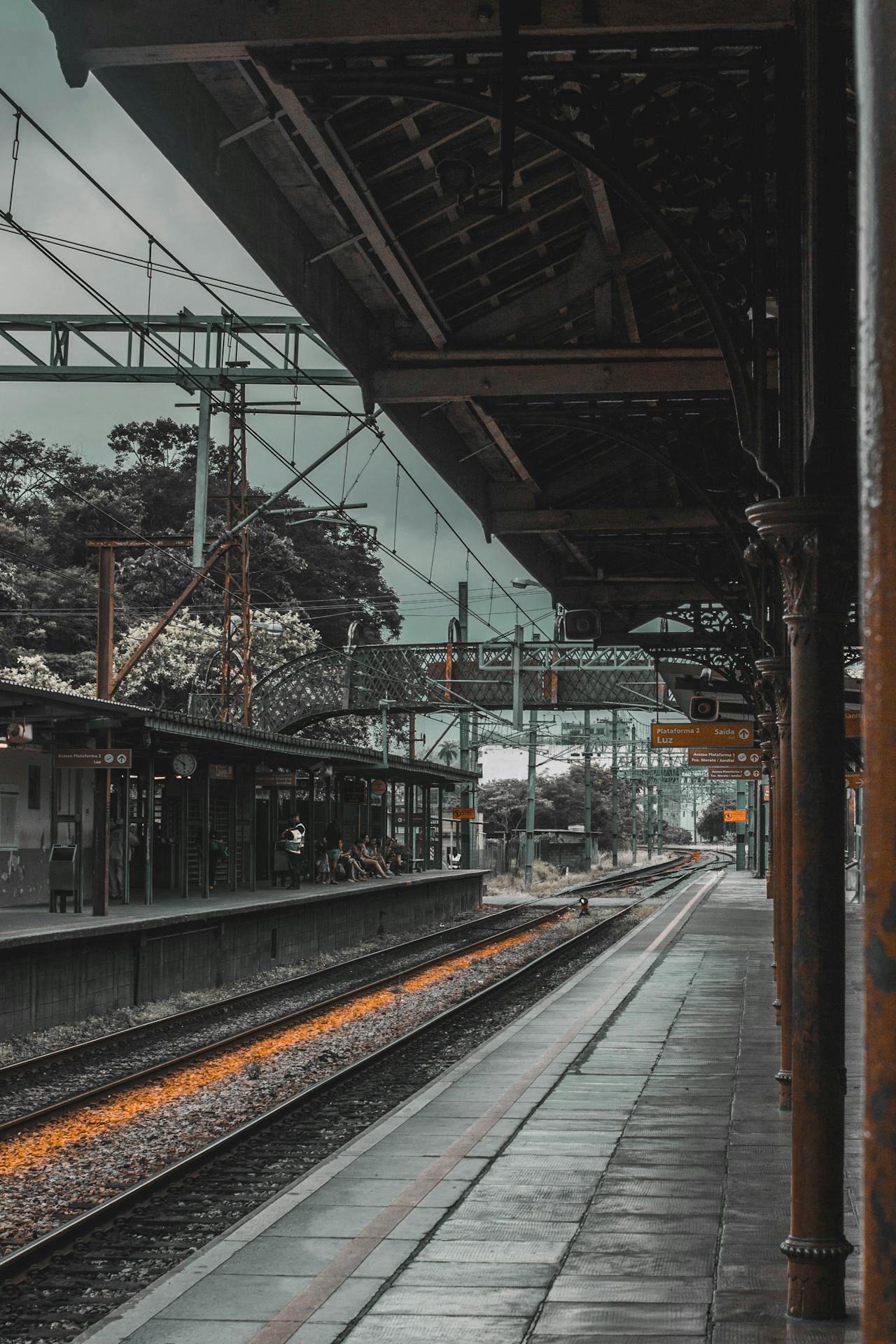 Do Not Open Umbrella On Railway Track