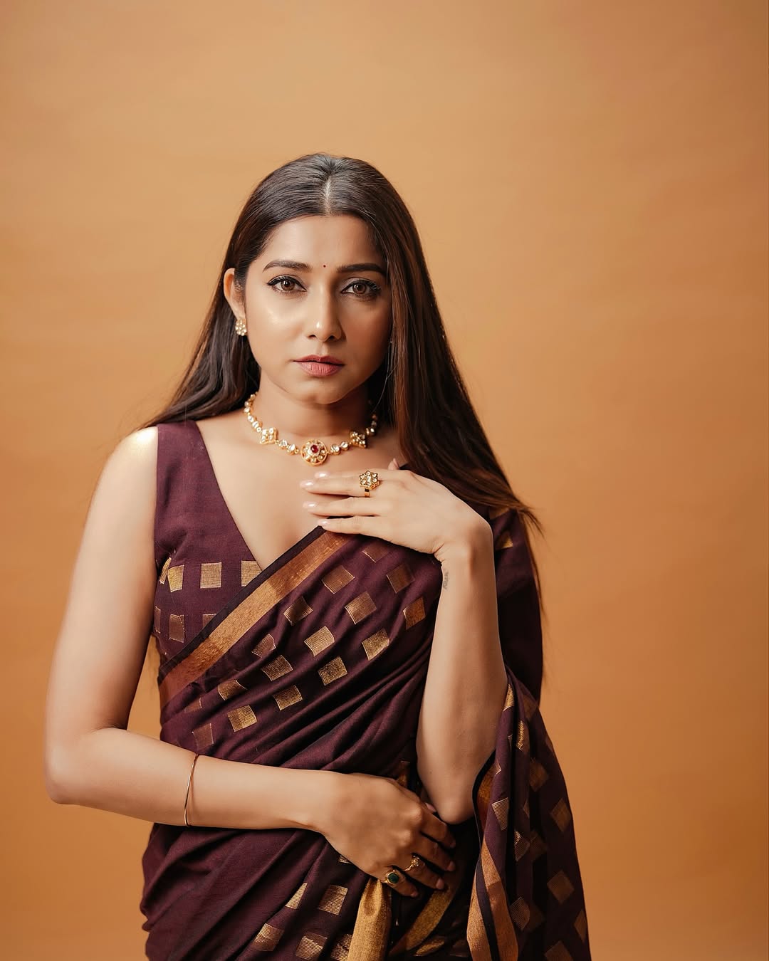 Gauri Nalawade Saree Look