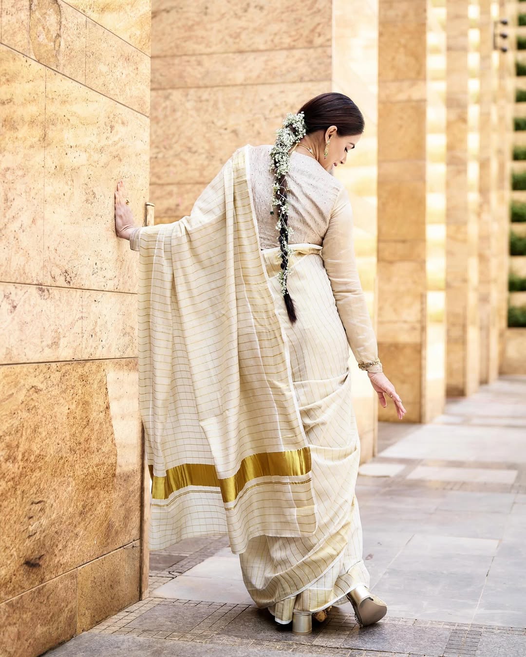 Genelia Deshmukh Navratri 2025 Look