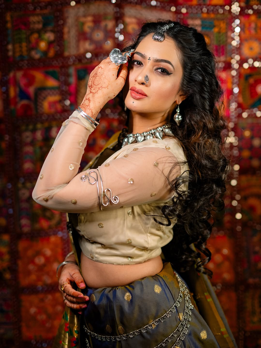 Girija prabhu traditional look