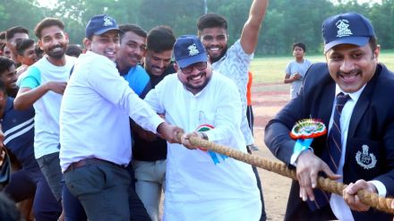 minister Gulabrao Patil joins rope pulling match Jalgaon police sports event
