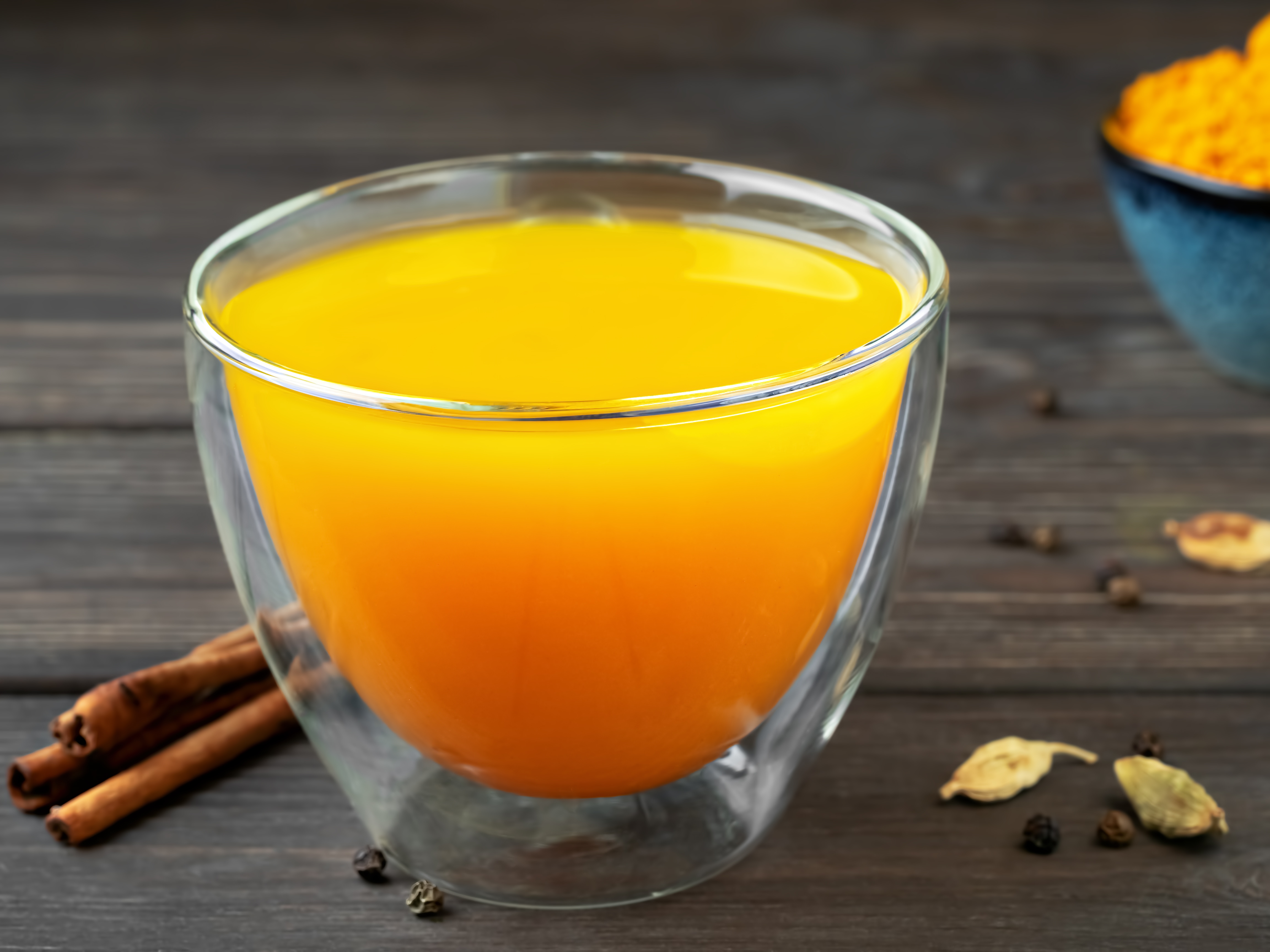 Health Benefits Of Drinking Hot Water With Turmeric