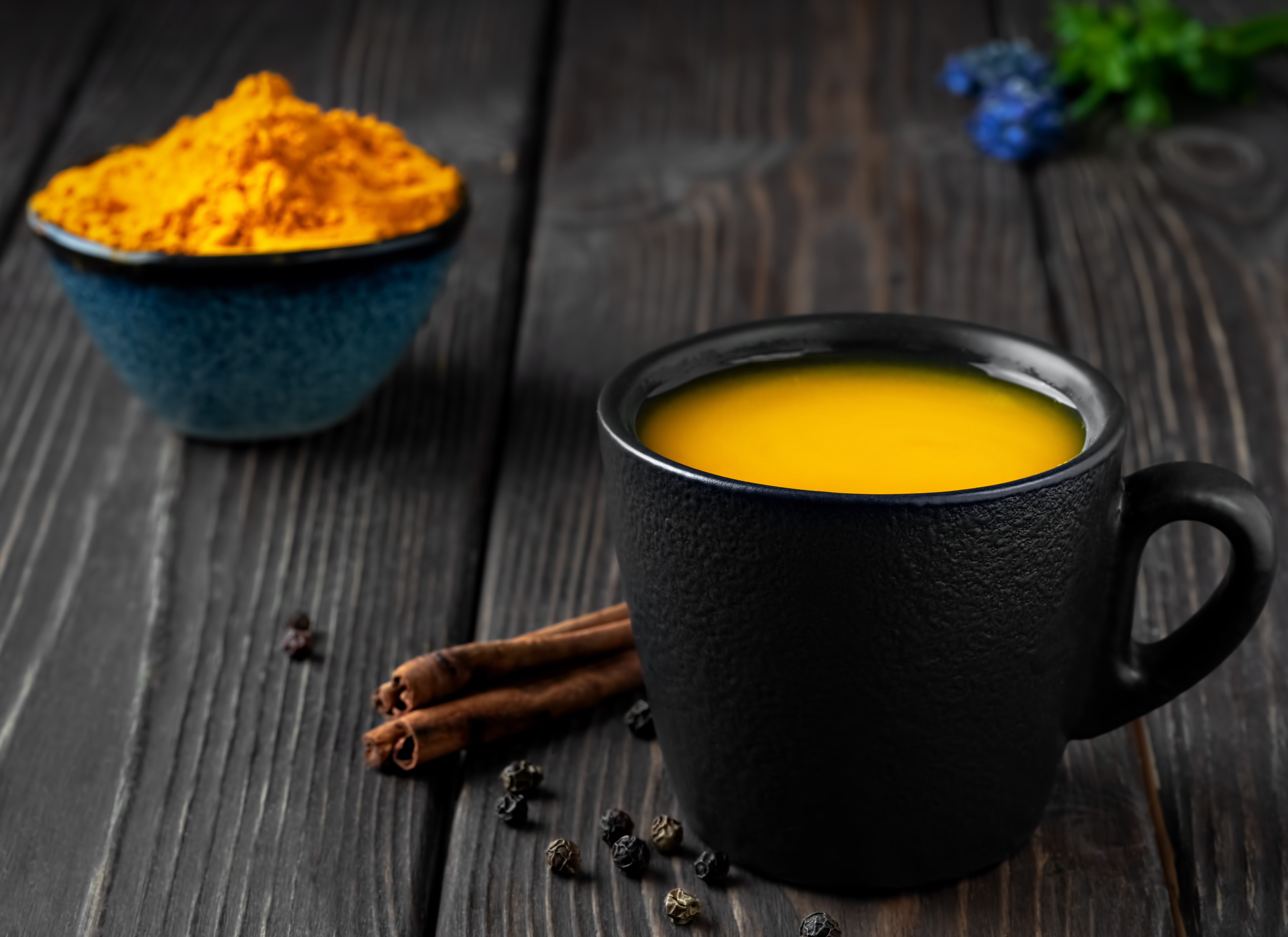 Health Benefits Of Drinking Hot Water With Turmeric