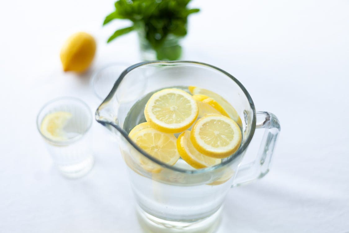 Health Benefits Of Drinking Lemon Water With Honey