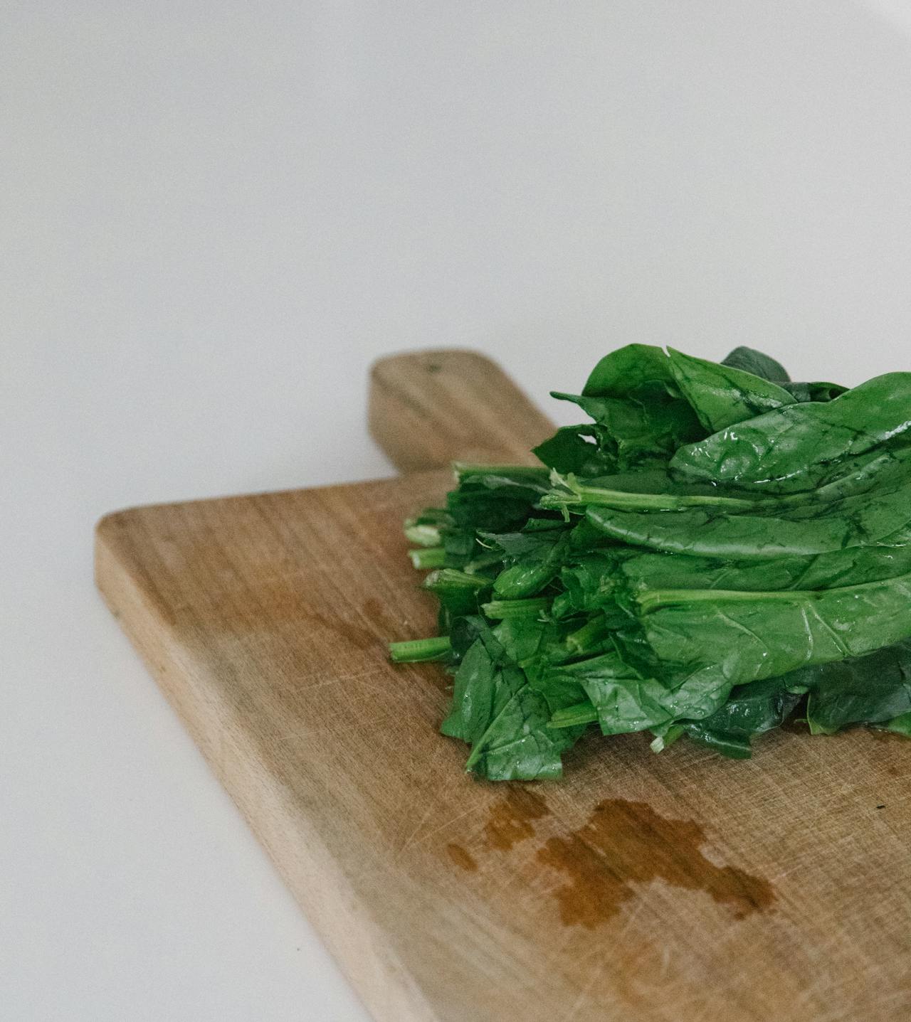Health Benefits Of Eating Spinach Vegetable