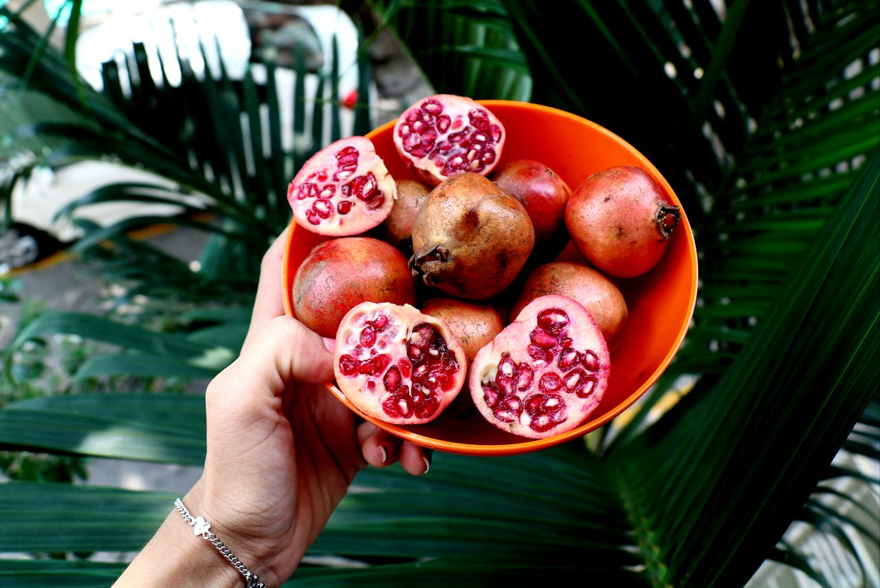 Health Benefits Of Pomegranate Peel