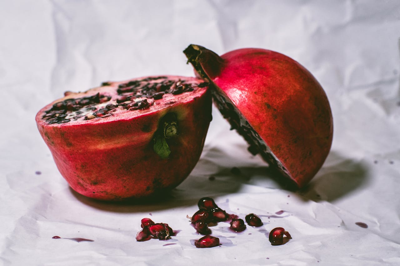 Health Benefits Of Pomegranate Peel