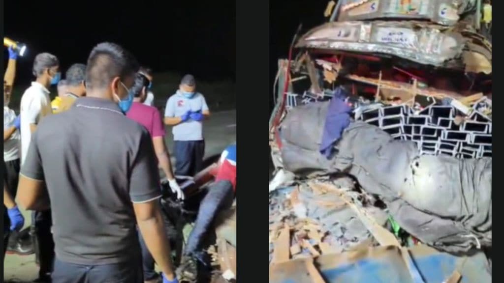 Highway accidents Maharashtra three people lose their lives separate incidents Shahapur