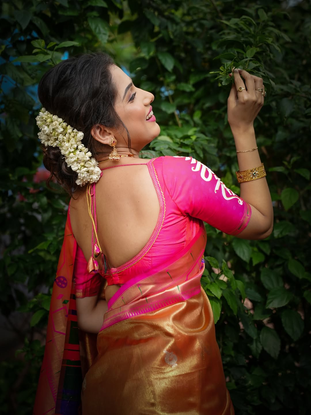 Jahnavi Killekar Orange Paithani Saree