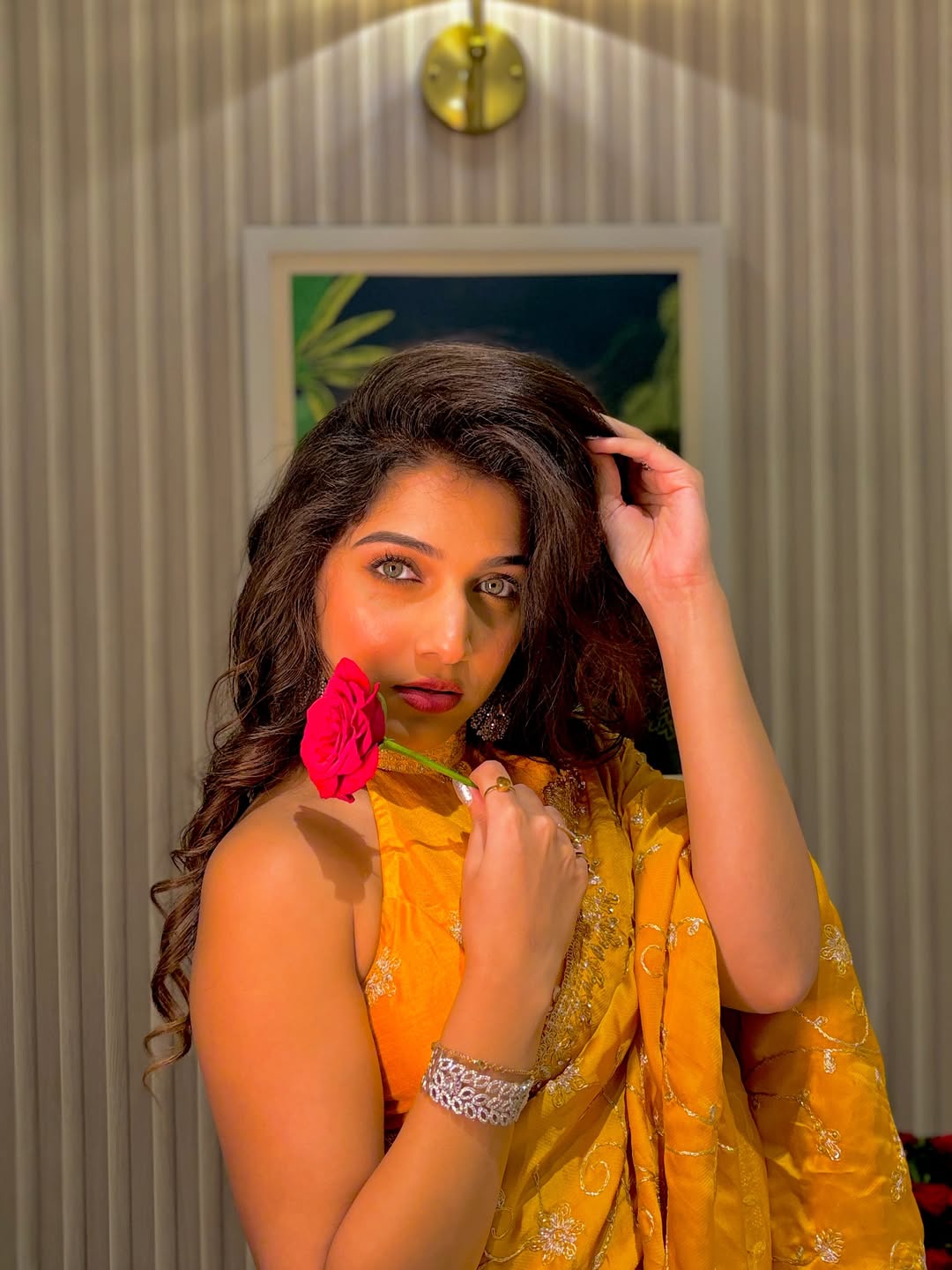 Jahnavi Killekar saree look