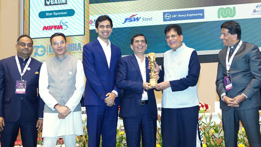 Jalgaon jain irrigation honoured by eepc india for export performance