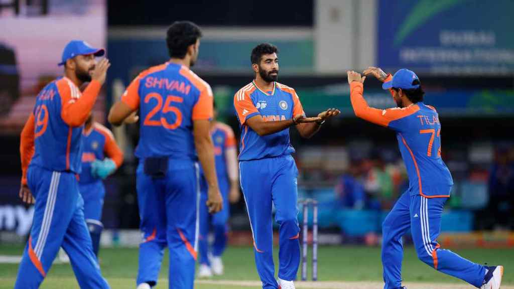 Jasprit Bumrah Gives Witty Reply to Mohammed Kaif Post on His Avoid Injury Jibe