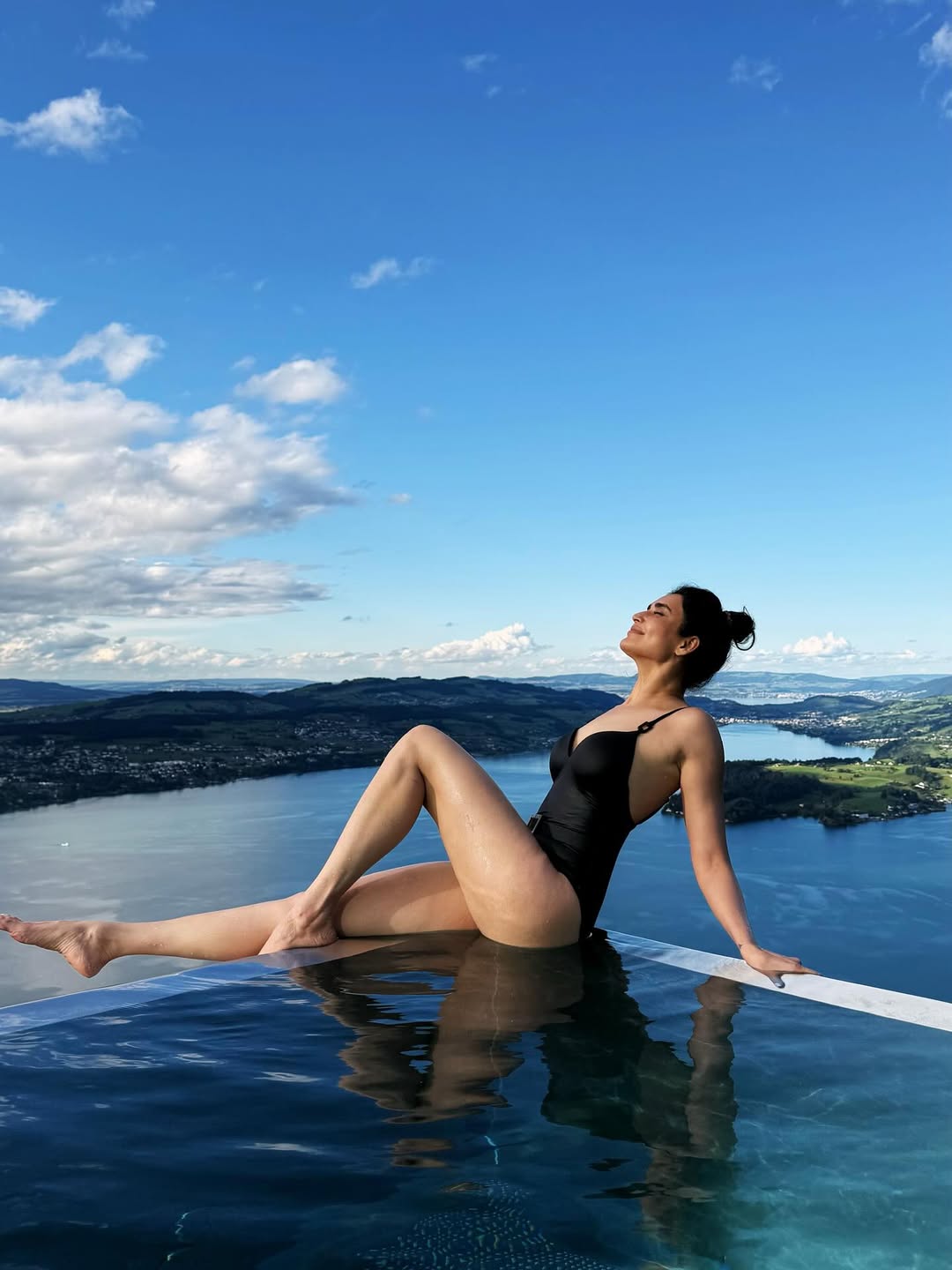 Karishma tanna Black bikini Swimsuit look pool photoshoot