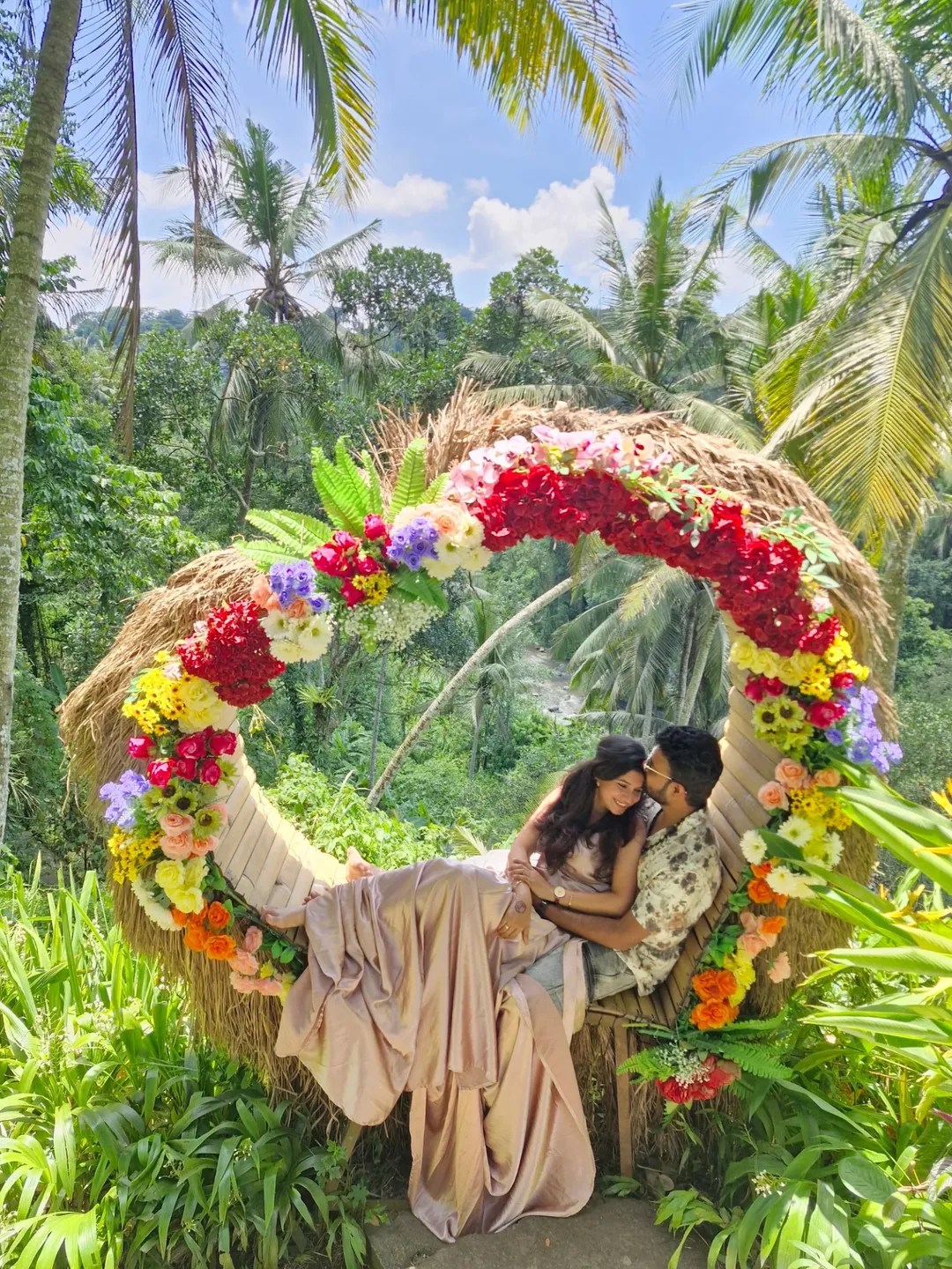 Kiran Gaikwad Vaishnavi Kalyankar Romantic Photos
