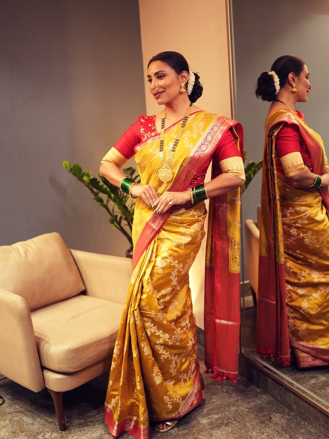 Kranti redkar saree look