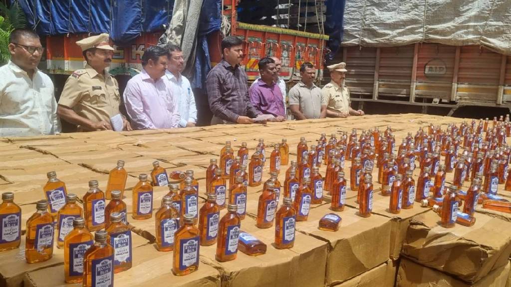 Liquor worth crores seized on Mumbai Nashik highway