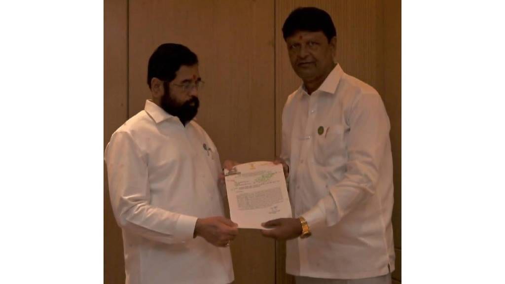 MLA Vitthalrao Langhes demand to Eknath Shinde in Mumbai