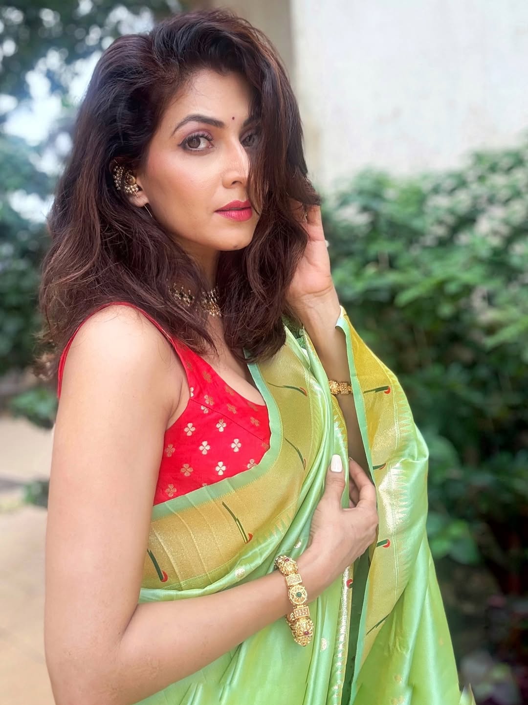 Madhavi Nimkar Red Paithani Dress
