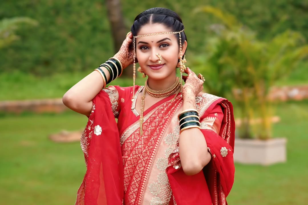 Mahima Mhatre Red Nauvari Saree Look