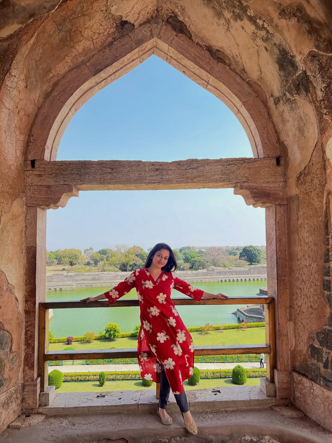 Manasi Naik Shared Sakal Tar Hou Dya Movie Shoot BTS Photos