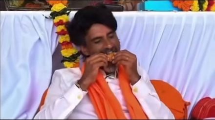 AI-generated video falsely shows Maratha leader Manoj Jarange Patil eating samosa during protest