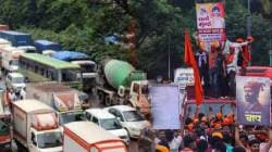 Maratha Reservation Protest: दुपारपासून दक्षिण मुंबईतील वाहतूक सुरळित; वाचा उच्च न्यायालयाचा आदेश, जरांगेंच्या सूचनेचा परिणाम काय
