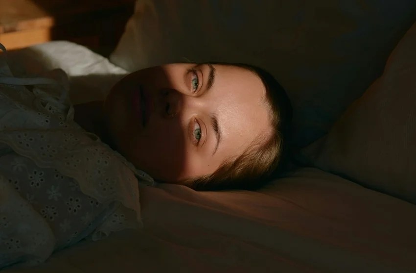 morning mistakes that secretly ruin your health and mood