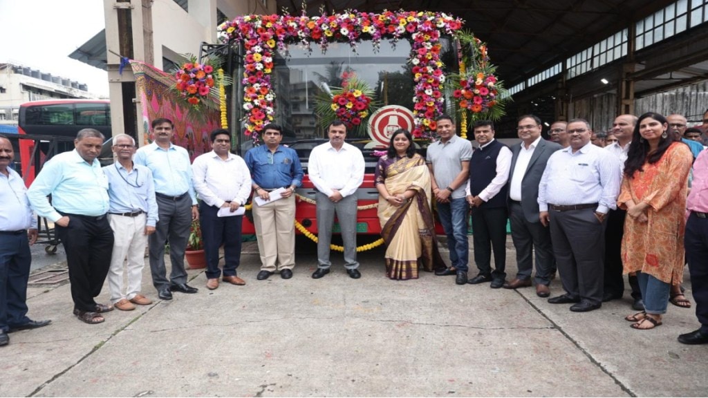 Mumbai BEST Gets 4 Electric Buses