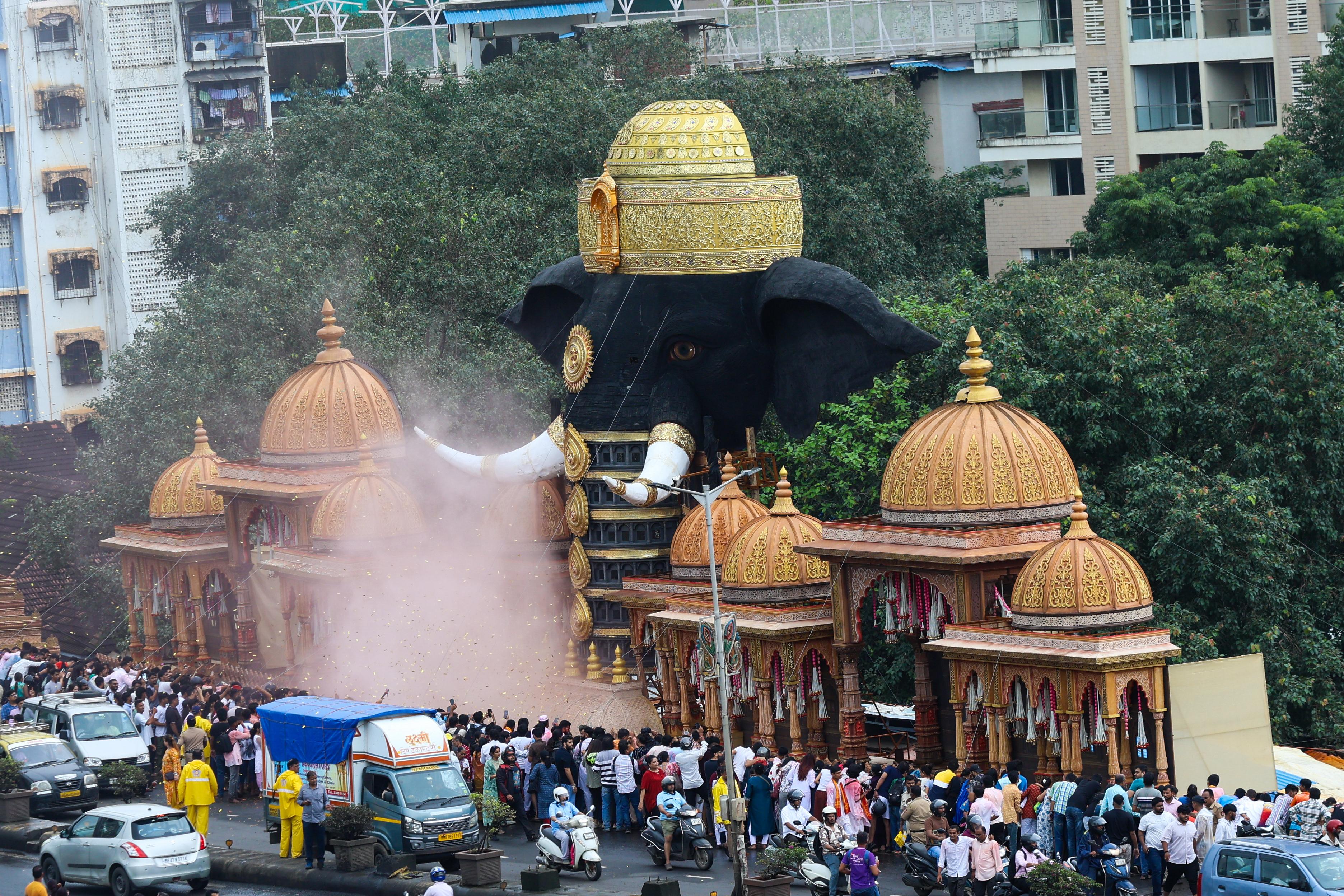 Mumbai Ganpati Visarjan 2025 photos