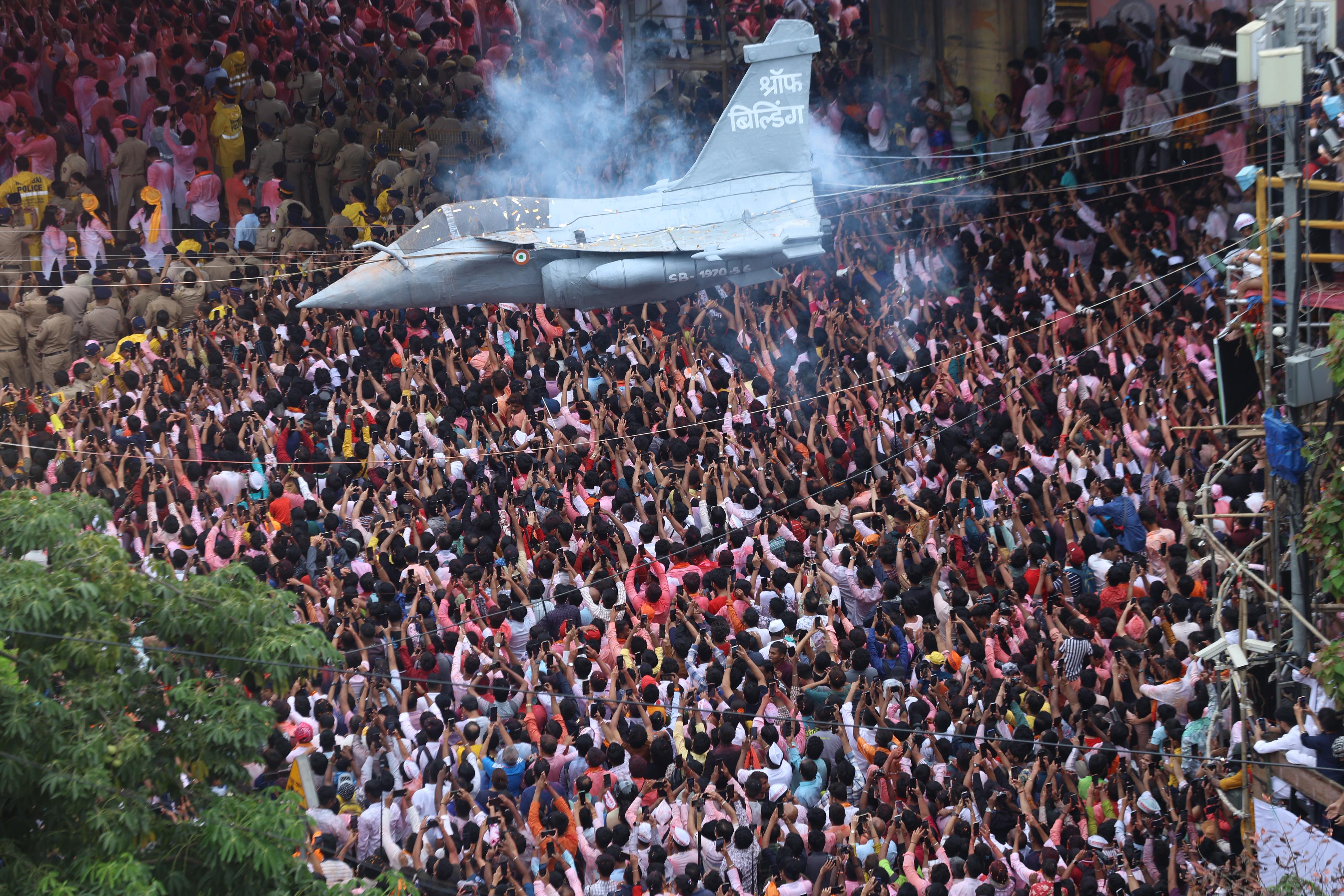 Mumbai Ganpati Visarjan 2025 photos