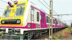 Western Railway: काही मिनिटांच्या लोकल प्रवासासाठी एक तास; पश्चिम रेल्वेची सेवा कोलमडली