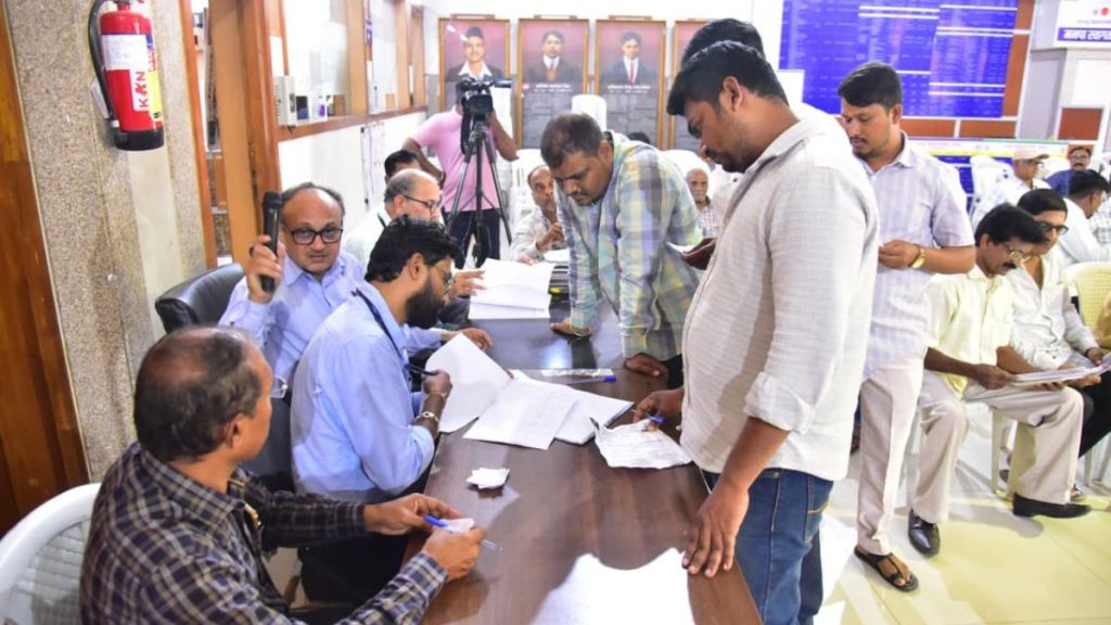 Over 100 objections Nagpur municipal ward draft boundary issues dominating hearings Political final ward structure