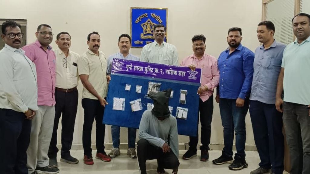 Nashik crime branch arrests suspect goldsmith shop armed theft attempt Stolen pistol laptop mobile