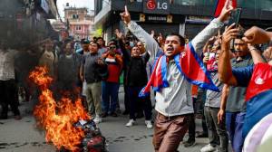 पंतप्रधान केपी ओलींचा राजीनामा, तरुणाई आक्रमक, नेपाळमध्ये इतका संघर्ष नेमका का पेटला?