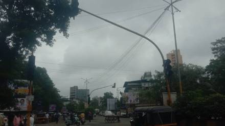 signal system is starting to fail due to intermittent shutdowns at some places in Vasai Virar city