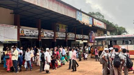 ratnagiri ganesh visarjan mumbai based Konkankars return to mumbai