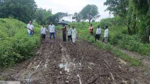 State Quality Inspection Team ceo Zilla Parishad Dharampuri Phata to Dharmapuri faulty road 27 lakh recovery