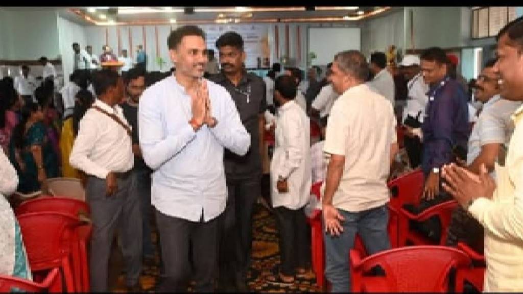 shiv sena shinde minister yogesh Kadam uddhav and raj thackeray united only to gain Marathi votes