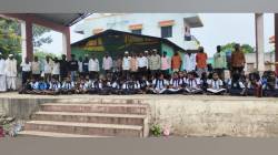 शिक्षक नसल्याने मनेगाव जिल्हा परिषद शाळेवर पालकांचा बहिष्कार