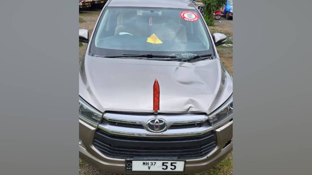 MLA Kiran Sarnaik vehicle hit, Chikhli vehicle hit, serious injury road accident, Maharashtra traffic accident news,