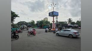 traffic congestion Chhatrapati Shivaji Maharaj Chowk Palghar city