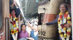 Surekha Yadav : आशिया खंडातील पहिल्या महिला रेल्वे चालक सुरेखा यादव ३६ वर्षांच्या सेवेनंतर निवृत्त