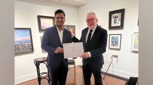 Karjat based painter Parag Borse