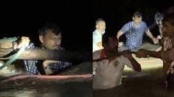 Omraje Nimbalkar : पुरात अडकले आजी अन् दोन वर्षाचा नातू, मदतीसाठी खासदार ओमराजे निंबाळकर उतरले पाण्यात, बचावकार्याचा व्हिडीओ व्हायरल