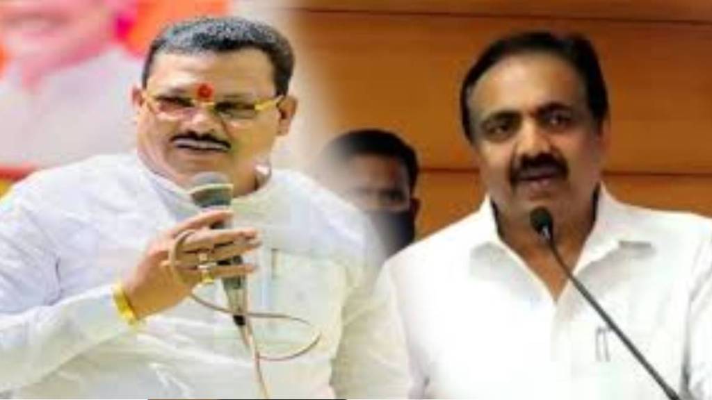 sanjay shirsat and jayant Patil inspected flood affected villages