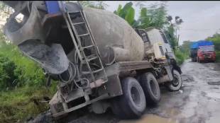 palghar Kelve Kapase road is in poor condition